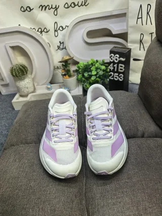 Adidas Beige Purple Engineered Mesh Upper Thick Lightstrike Pro Midsole Running Shoes 10