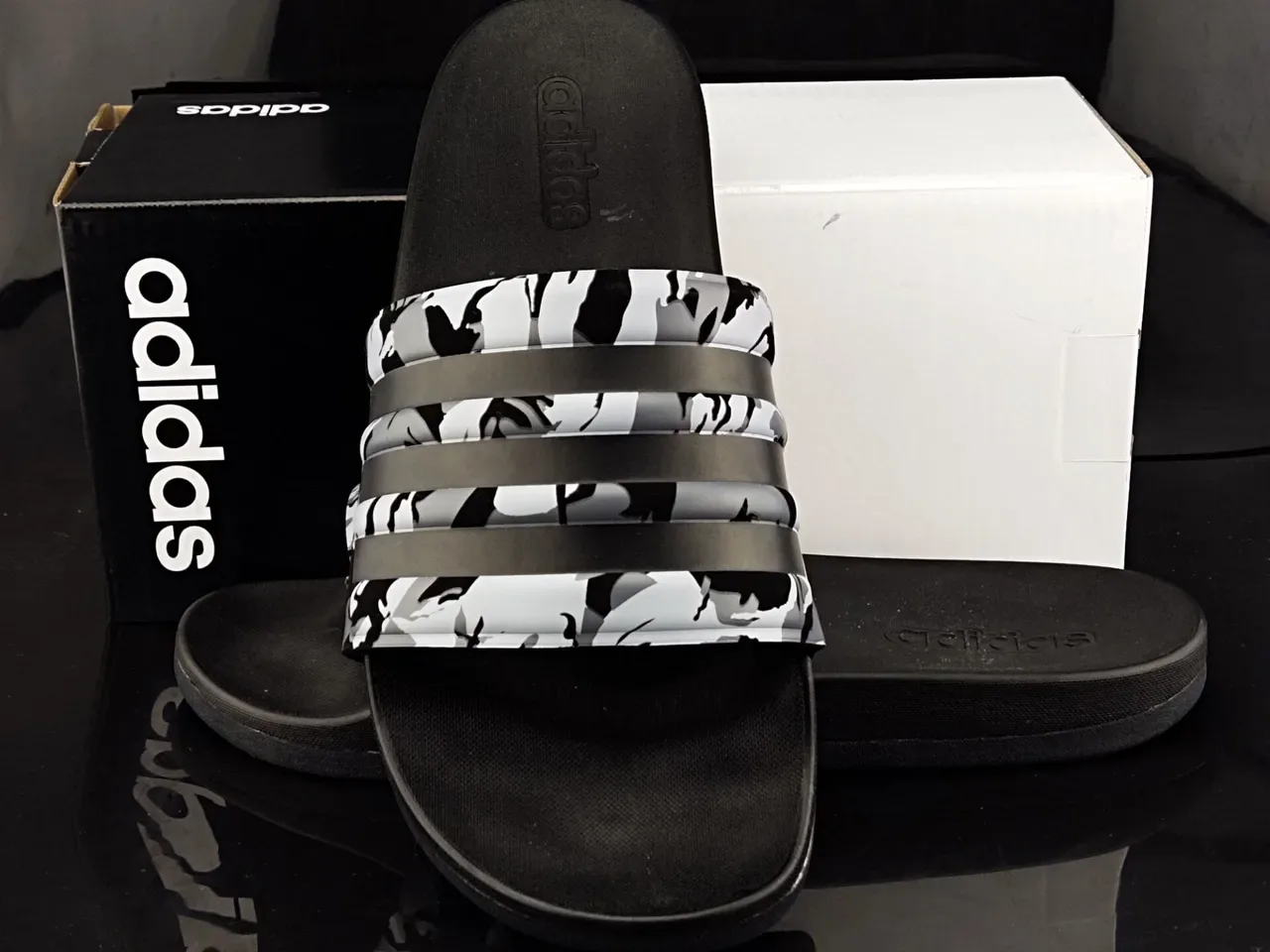 Adidas Preto Multicolor Sandálias com palmilha Molded EVA de três tiras com alça overlay 3