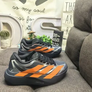 Adidas Preto Laranja Midsole Esculpido Perforado Malla Engineered Tênis de Corrida