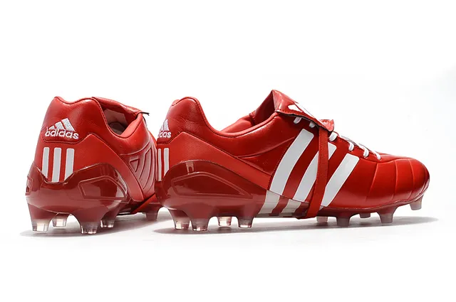 Adidas Preto Vermelho Baixo Corte Couro Superior Três Listras Brancas Campo Firme Sapatos de Futebol 19
