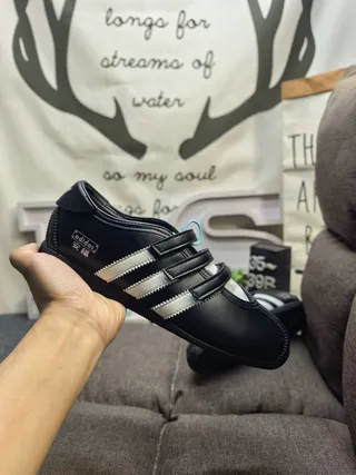 Adidas Chaussures Mary Jane Noir Argent Trois Rayures Panneau Latéral Fermeture Sangle Velcro Double 5