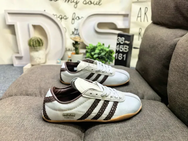 Adidas Brown Beige Suede Upper Three Off-White Stripes Lifestyle Sneakers 21