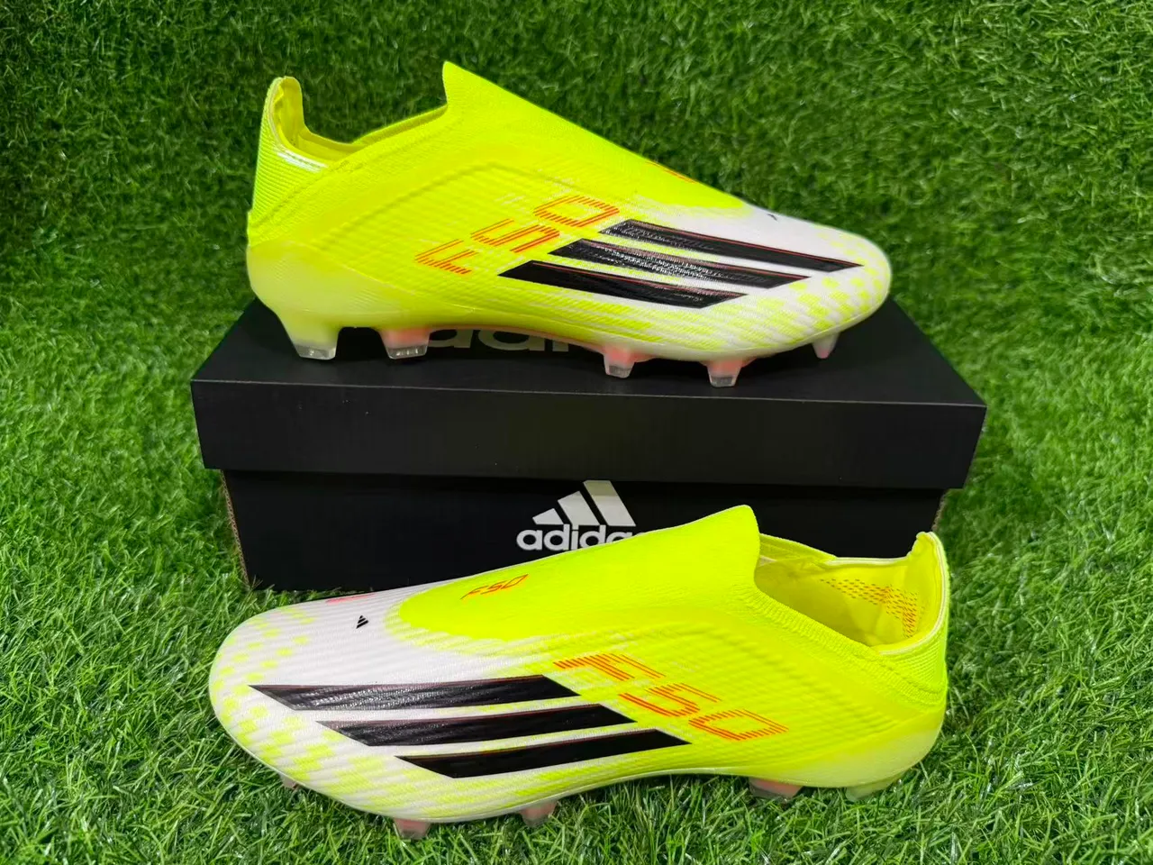 Adidas F50 Neon Yellow Black Firm-Ground Sapatos de futebol 3