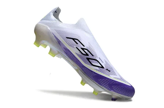 Adidas F50 Blanco Púrpura Ajuste de calcetín Upper de tejido Gradiente Forefoot Overlay Superficie firme Zapatos de fútbol 2
