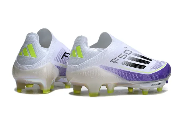 Adidas F50 Blanco Púrpura Ajuste de calcetín Upper de tejido Gradiente Forefoot Overlay Superficie firme Zapatos de fútbol 5