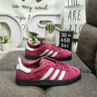 Adidas Gazelle حذاء أسلوب حياة وردي سويد