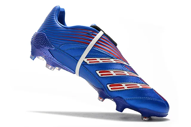 Adidas حذاء كرة القدم للأرض الصلبة مع نسيج مقرمش، سطح أصلي اصطناعي معدني أبيض ذهبي 19