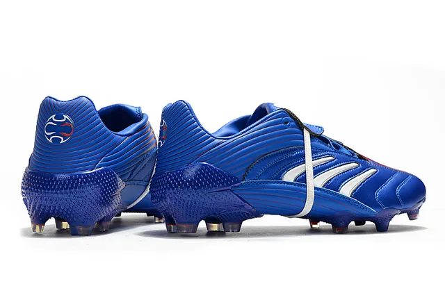 Adidas حذاء كرة القدم للأرض الصلبة مع نسيج مقرمش، سطح أصلي اصطناعي معدني أبيض ذهبي 23