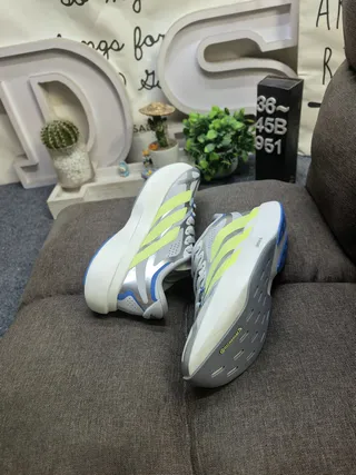 Adidas Gray Yellow Low-Top Racing Flat Silhouette Running Shoes 6