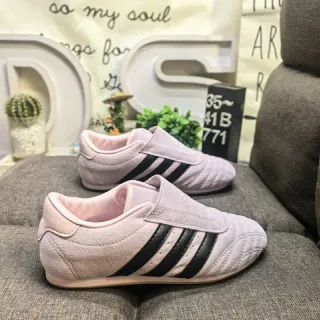 Adidas وردي أسود بدون أربطة سهل الارتداء مبطن فامب لايف ستايل حذاء رياضي