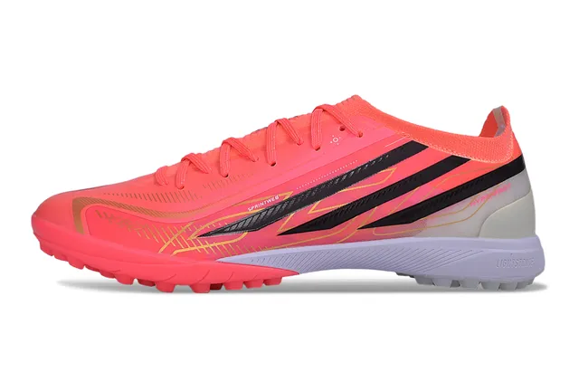 Adidas tênis de futebol turf rosa e preto de corte baixo com upper sintético 7