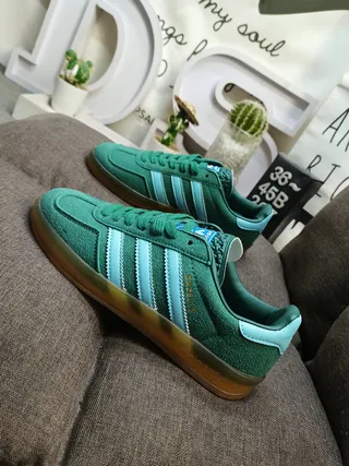 Adidas وردي أخضر جلد مخملي الجزء العلوي سول مطاطي حذاء نمط حياة 17