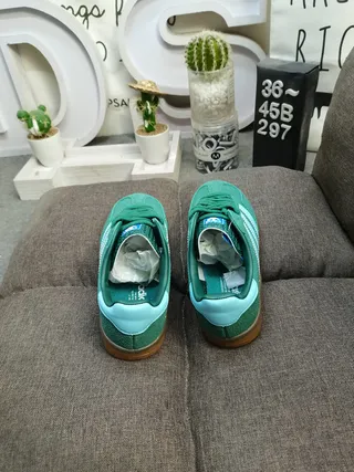 Adidas وردي أخضر جلد مخملي الجزء العلوي سول مطاطي حذاء نمط حياة 18