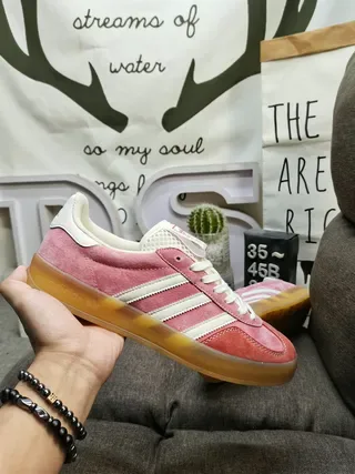 Adidas Tênis Lifestyle de Ante Rosa e Branco com Painel Lateral de Três Listras 6