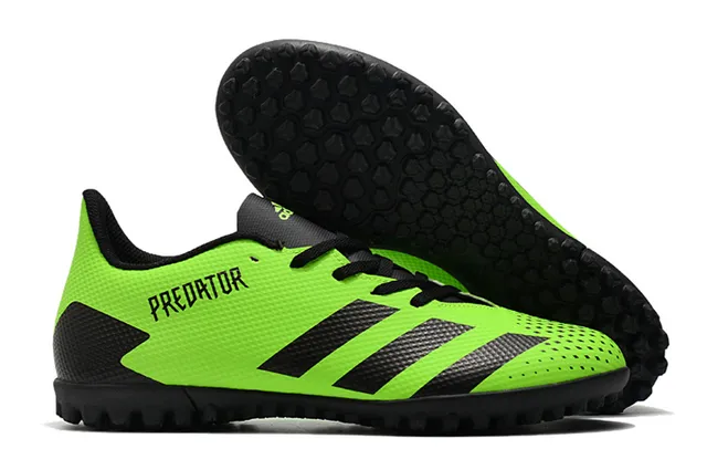 Adidas Predator أسود وأبيض Turf أحذية كرة القدم 5