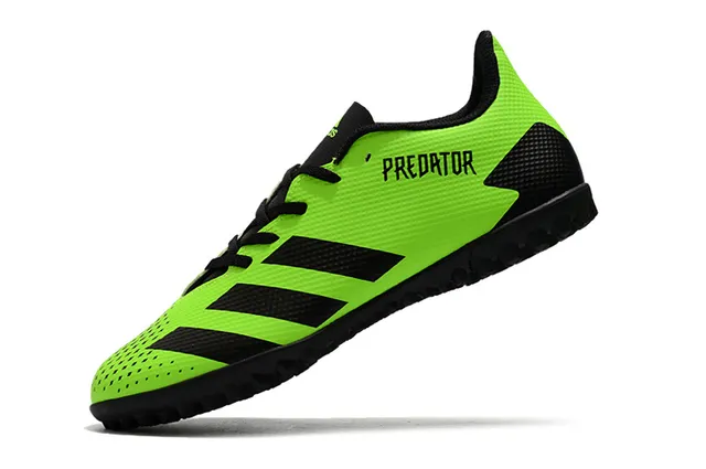 Adidas Predator أسود وأبيض Turf أحذية كرة القدم 8