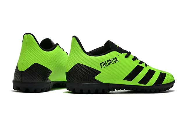 Adidas Predator أسود وأبيض Turf أحذية كرة القدم 11