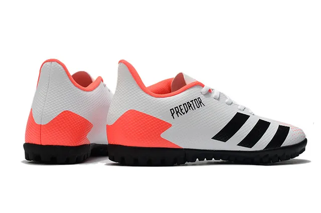 Adidas Predator أسود وأبيض Turf أحذية كرة القدم 23