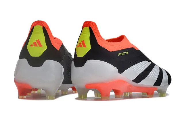 Adidas Predator 黑橙色 袜式领口 三条纹 中足 硬地 足球鞋 5