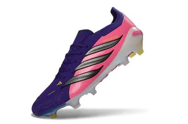 Adidas Predator Chaussures de football upper synthétique coupe basse semelle iridiscente transparente pour sol ferme 3