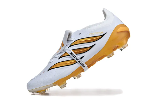 Adidas Predator Zapatos de fútbol blanco y oro para terreno firme 4