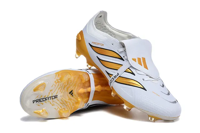 Adidas Predator Zapatos de fútbol blanco y oro para terreno firme 7