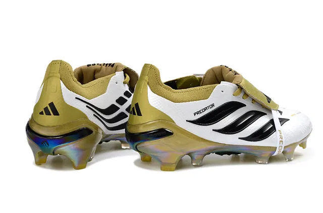 Adidas Predator Chaussures de foot blanc or sans lacets fermeture sangle contrefort irisé holographique terrain ferme 5