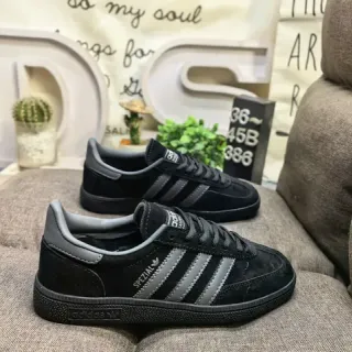 Adidas Spezial أحذية رياضية أسود ورمادي من السويد