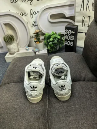 Adidas Superstar 薄荷绿和白色生活方式运动鞋 8