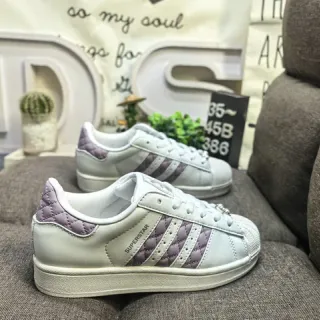 Adidas Superstar Off-White و Lavender Quilted Lifestyle Sneakers