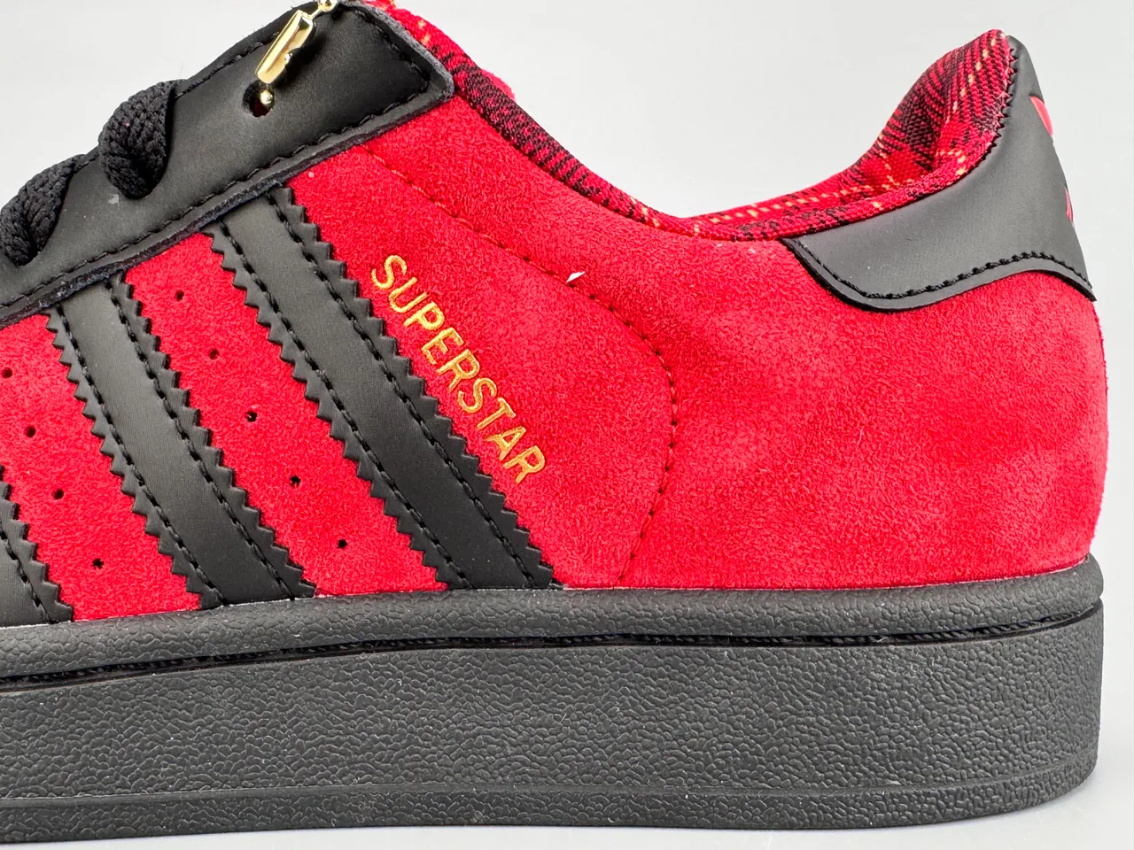 Adidas Superstar Tênis Lifestyle em Suede Vermelho e Preto 9