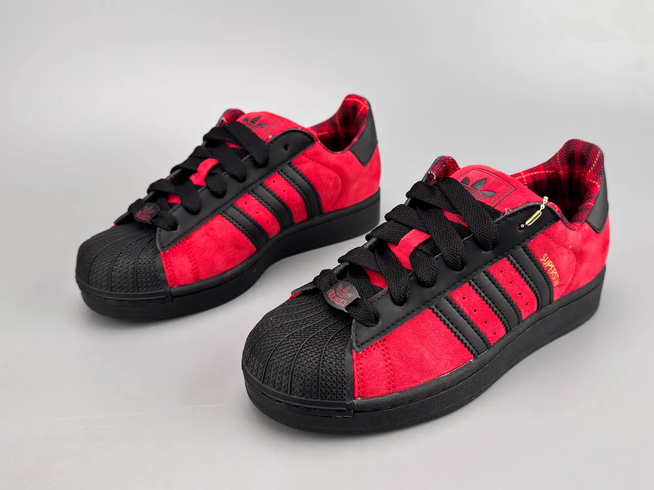 Adidas Superstar Tênis Lifestyle em Suede Vermelho e Preto 5