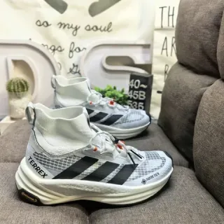 Adidas Terrex Agravic Flow GORE-TEX White Black Running Shoes