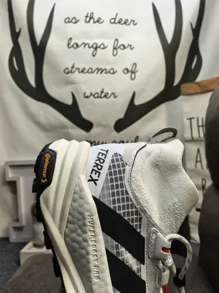 Adidas Terrex Agravic Flow GORE-TEX Chaussures de Running Blanc Noir 3
