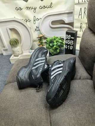 Adidas Chaussures Lifestyle Blancs Noirs Semelle Épaisse Trois Rayures Cage 16