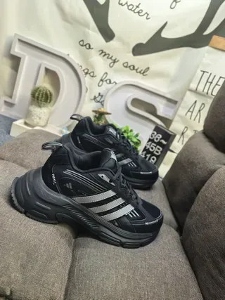 Adidas Chaussures Lifestyle Blancs Noirs Semelle Épaisse Trois Rayures Cage 19