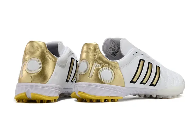 Adidas Chaussures de football pour pelouse artificielle blanc doré avec upper quilté et trois rayures 5