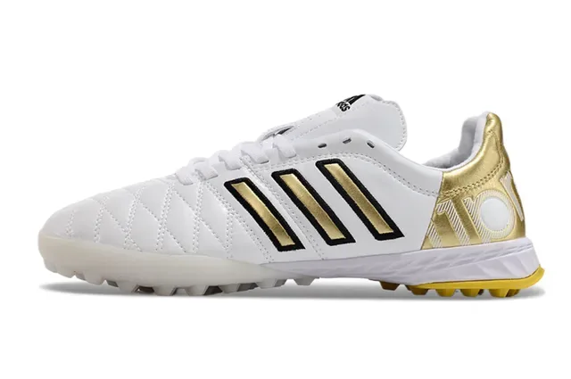 Adidas Chaussures de football pour pelouse artificielle blanc doré avec upper quilté et trois rayures 7