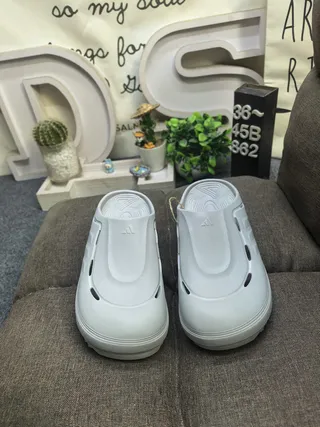 Adidas White Molded Monochrome Three-Stripe Side Detail Clog 19