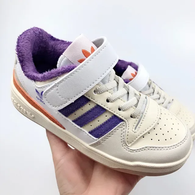 Adidas 白粉低帮魔术贴叠穿生活运动鞋 8