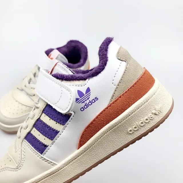 Adidas 白粉低帮魔术贴叠穿生活运动鞋 13