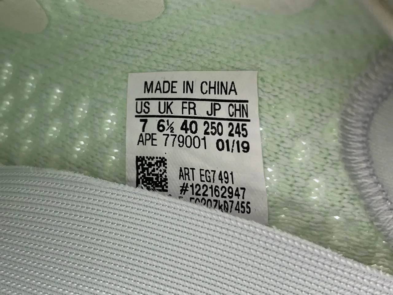 Zapatillas Lifestyle Adidas Yeezy Boost 350 V2 Color Pale Mint 2