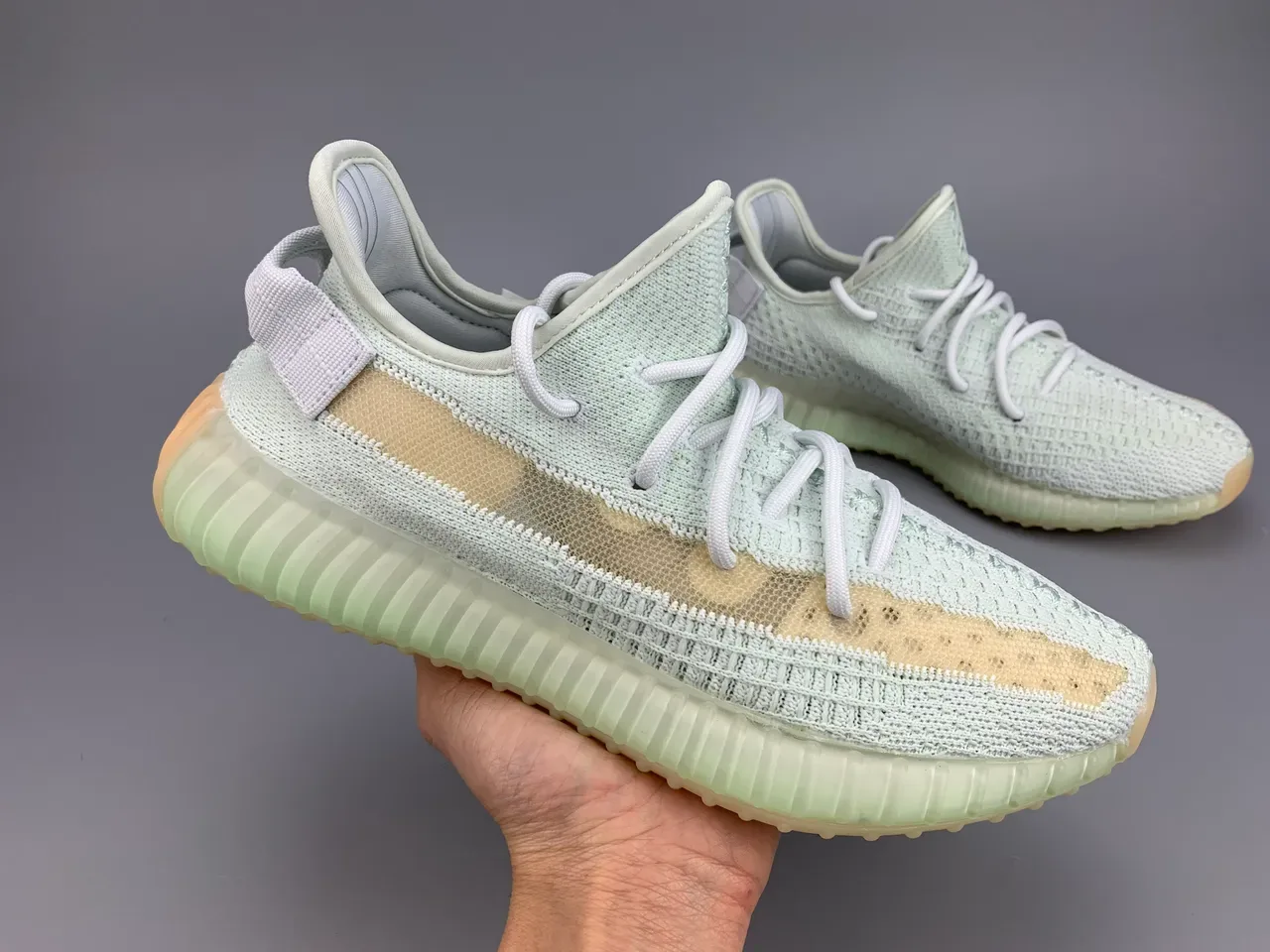 Zapatillas Lifestyle Adidas Yeezy Boost 350 V2 Color Pale Mint 11