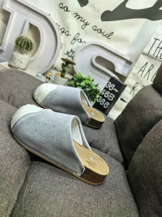 Adidas Yeezy Slide Gray and White Slippers 7