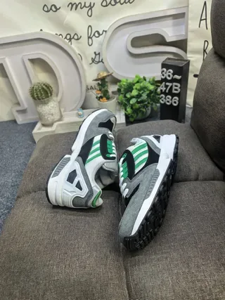 Adidas ZX8000 Gris Negro Verde zapatillas lifestyle 6