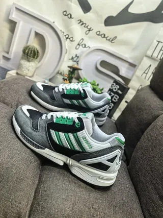 Adidas ZX8000 Gris Negro Verde zapatillas lifestyle 7