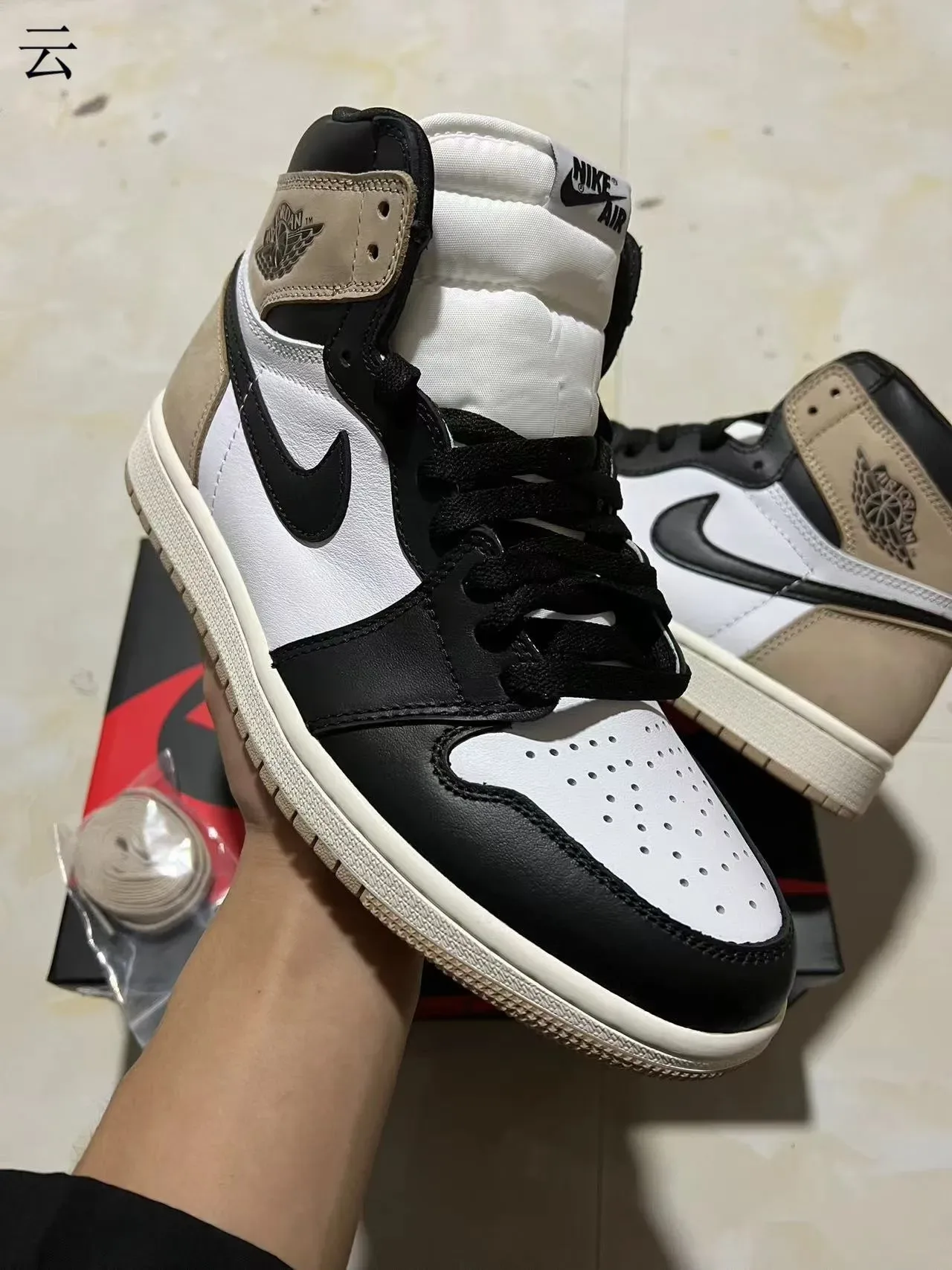 Air Jordan 1 أسود بيج عالي الارتفاع جلد-سويدي بانيل كونستركشن أحذية كرة السلة 3