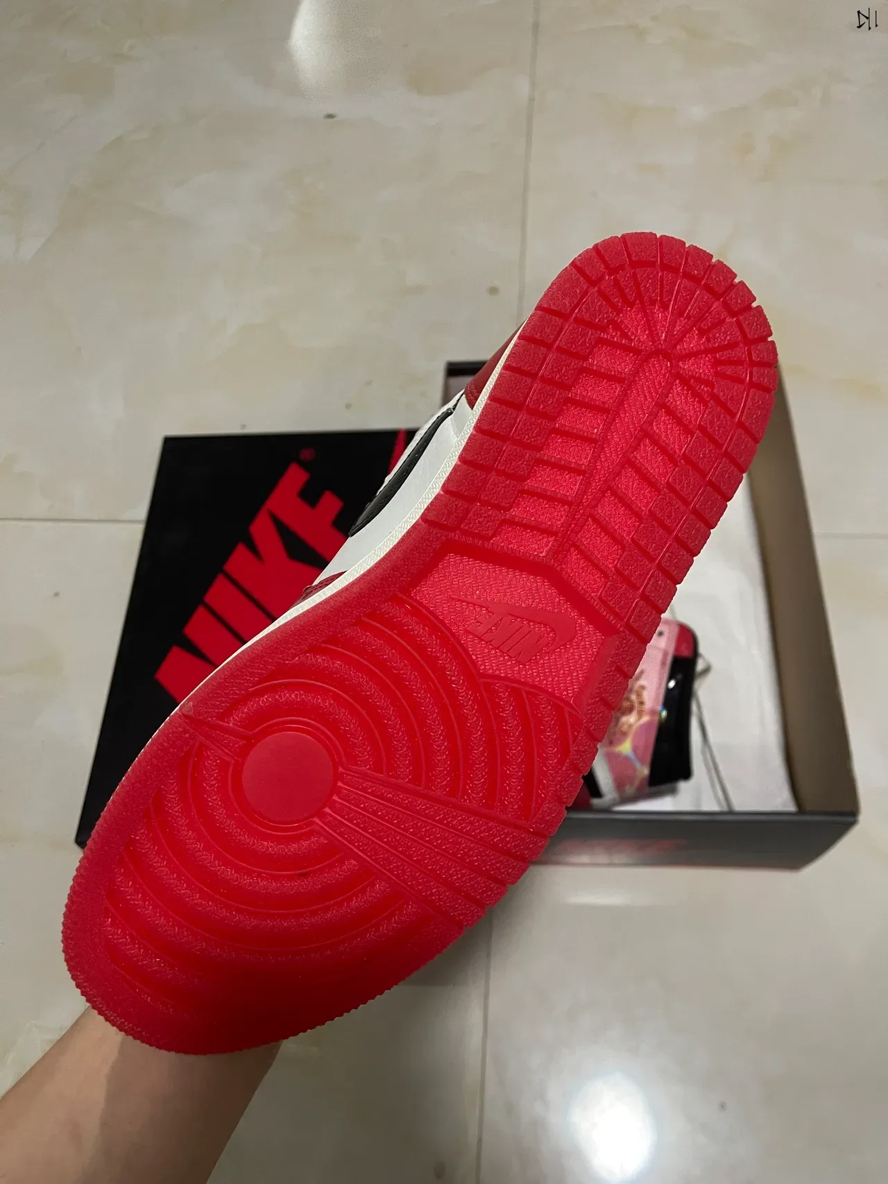 Air Jordan 1 High Multi-Material Red White Black Basketball Shoes 5