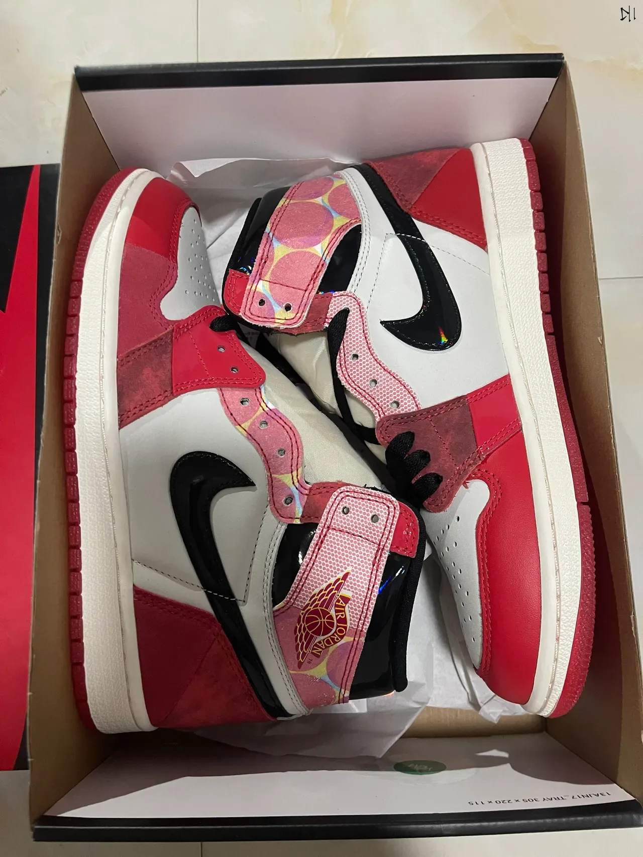Air Jordan 1 High Multi-Material Red White Black Basketball Shoes 8