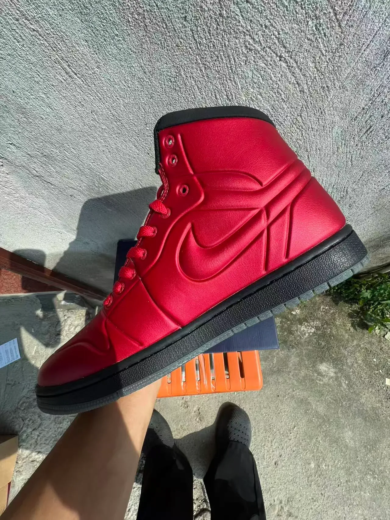 Air Jordan 1 High Red and Black Basketball Shoes 5